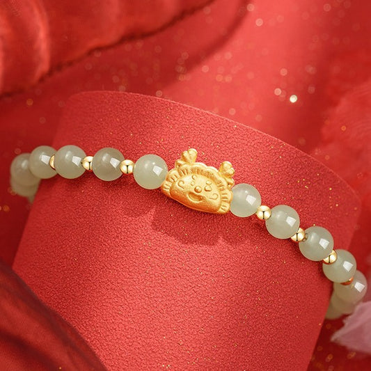 Beautiful Silver Bracelet with Unique Style