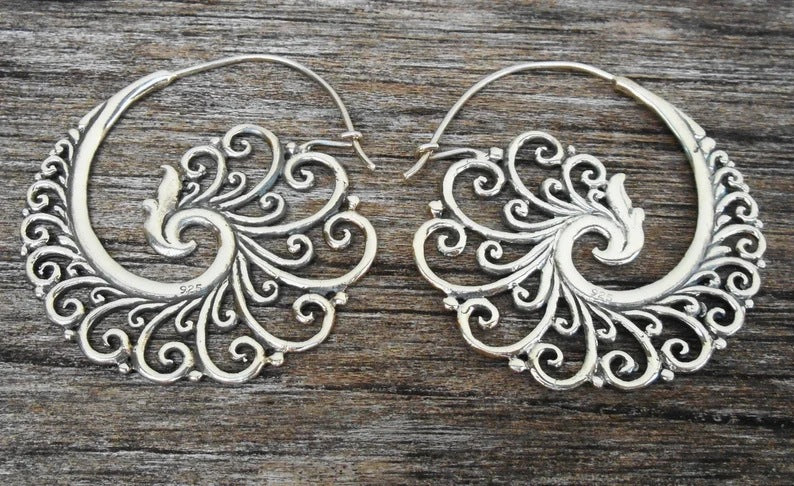 Elegant Earring for Every Occasion