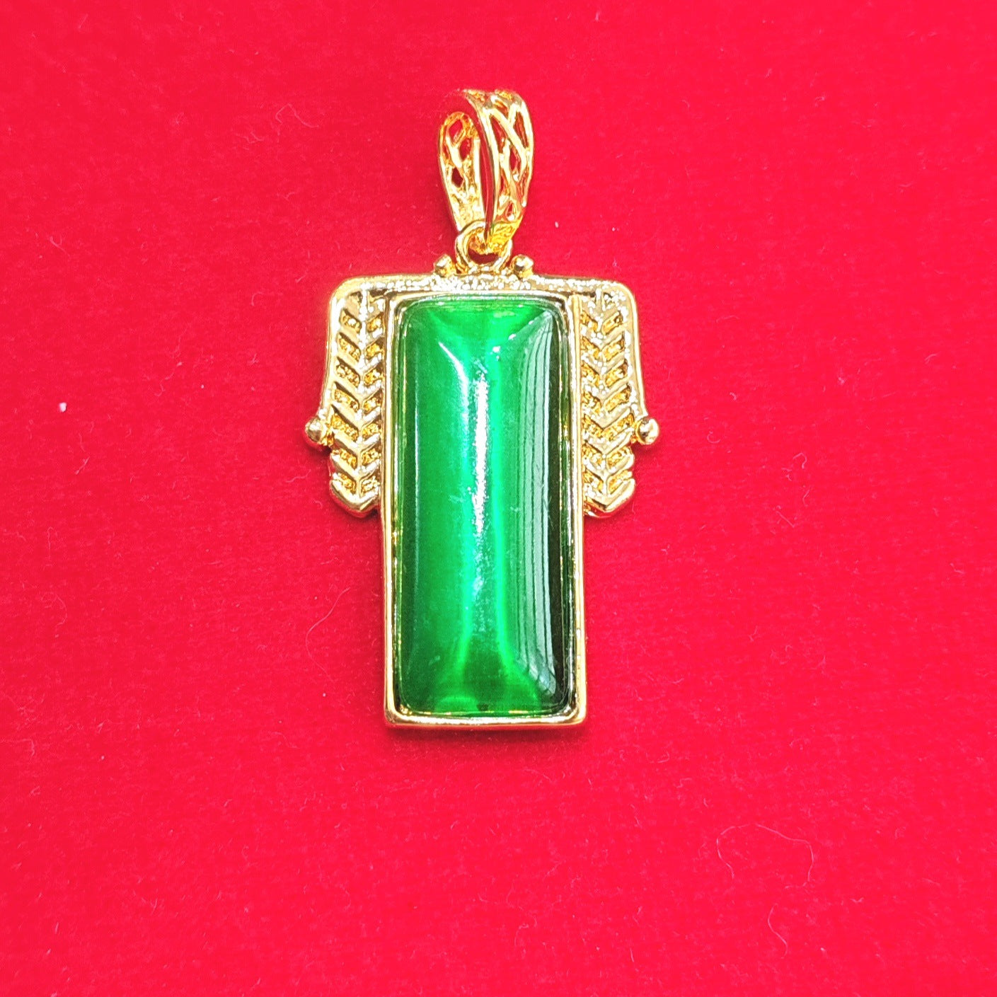 Classic Necklace with Timeless Appeal