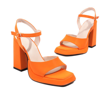 Graceful Orthopedic Sandals for Modern Look