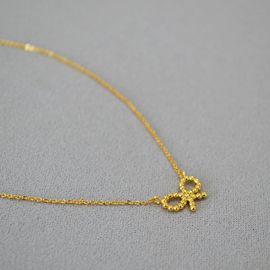 Classic Gold Necklace with Timeless Appeal