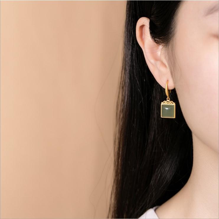 Vintage Handmade Gold Earring