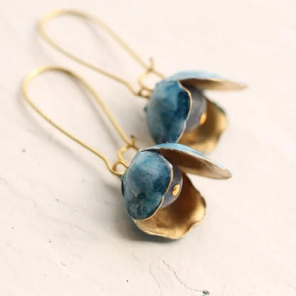 Elegant Gold Earring for Every Occasion
