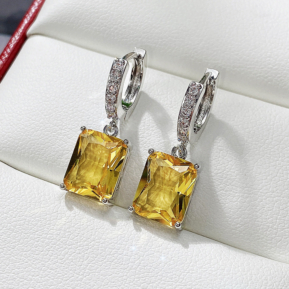 Elegant Earring for Every Occasion
