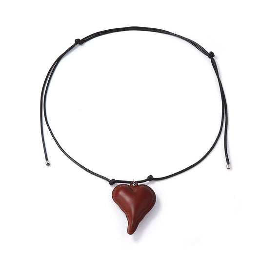 Charming Piece for Any Occasion