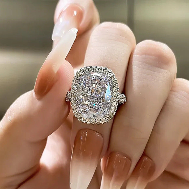 Stunning Ring for Daily Wear