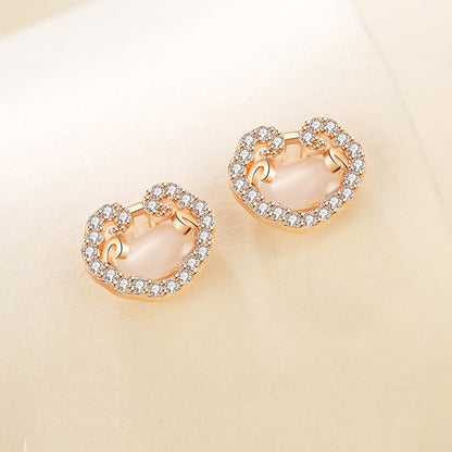 Stunning Earring for Daily Wear