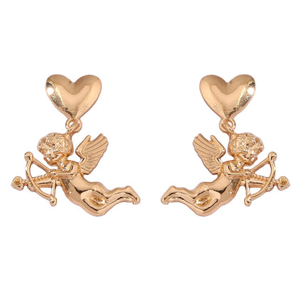 Elegant Gold Earring for Every Occasion