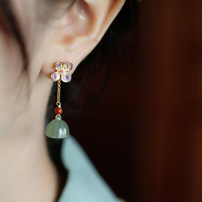 Beautiful Silver Earring with Unique Style