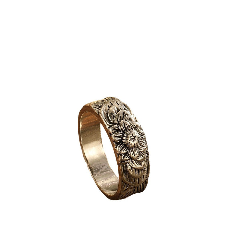 Classic Ring with Timeless Appeal