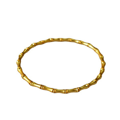 Romantic Gold Bracelet for Special Moments