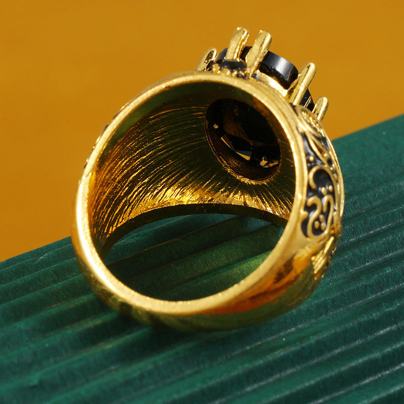 Classic Ring with Timeless Appeal