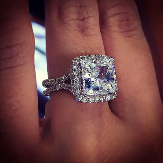 Charming Ring for Any Occasion
