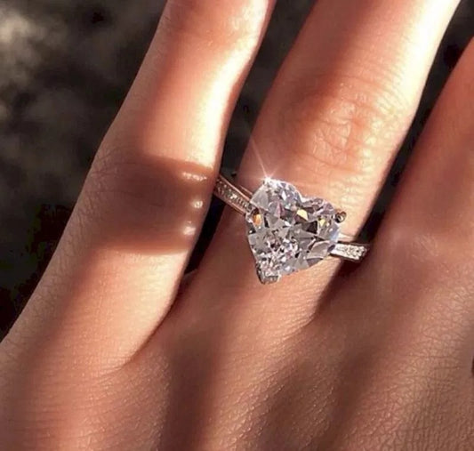 Elegant Ring for Every Occasion