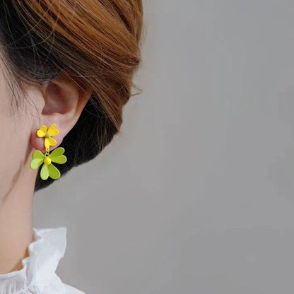 Classic Earring with Timeless Appeal