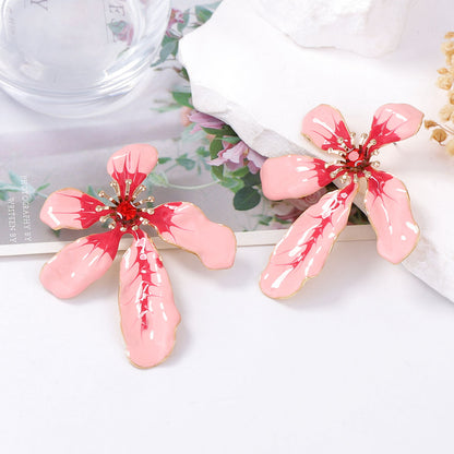 Charming Earring for Any Occasion