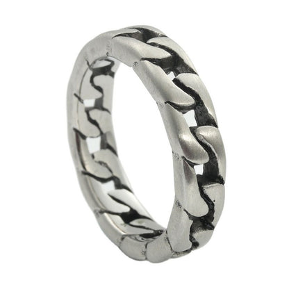 Classic Chain with Timeless Appeal