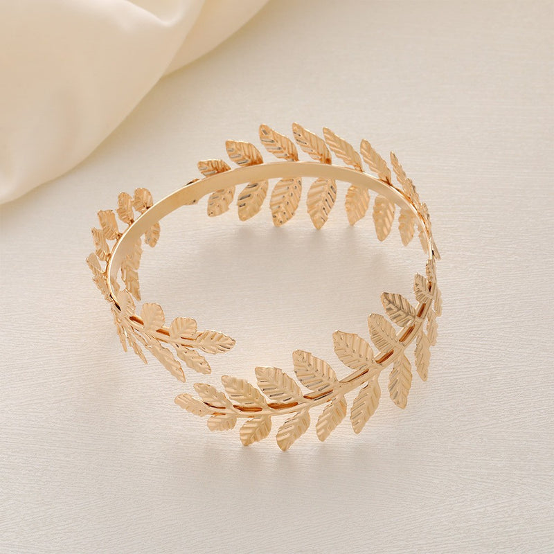 Delicate Artisan Gold Bracelet