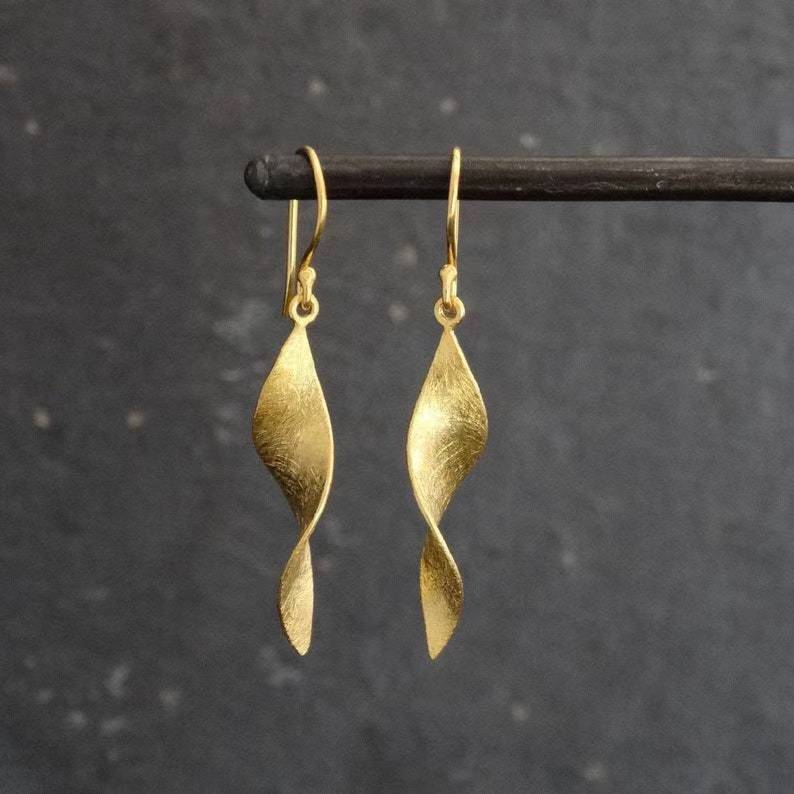 Elegant Earring for Every Occasion