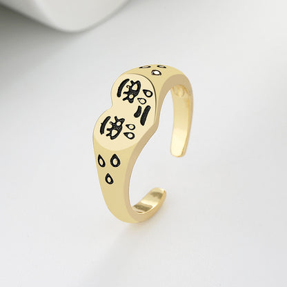 Classic Silver Ring with Timeless Appeal