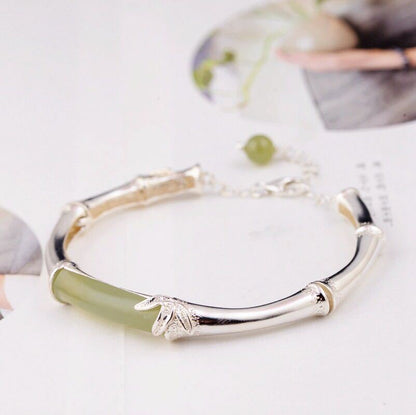 Charming Silver Bracelet for Any Occasion