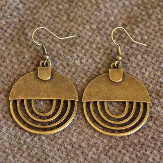 Classic Earring with Timeless Appeal