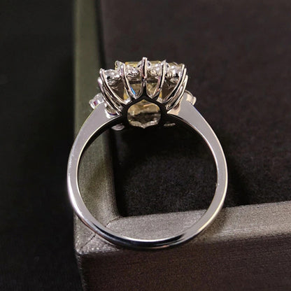 Beautiful Ring with Unique Style