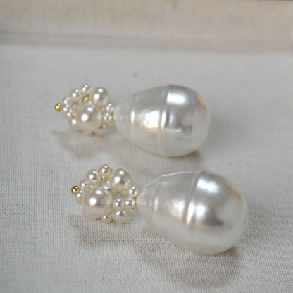 Classic Pearl Earring with Timeless Appeal