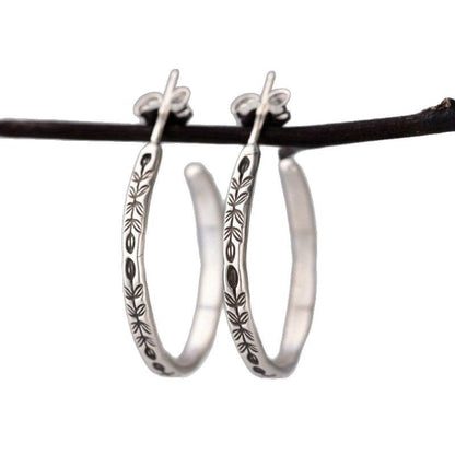 Charming Piece for Any Occasion