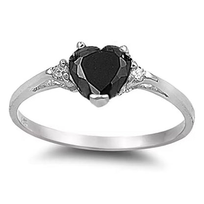 Charming Silver Ring for Any Occasion