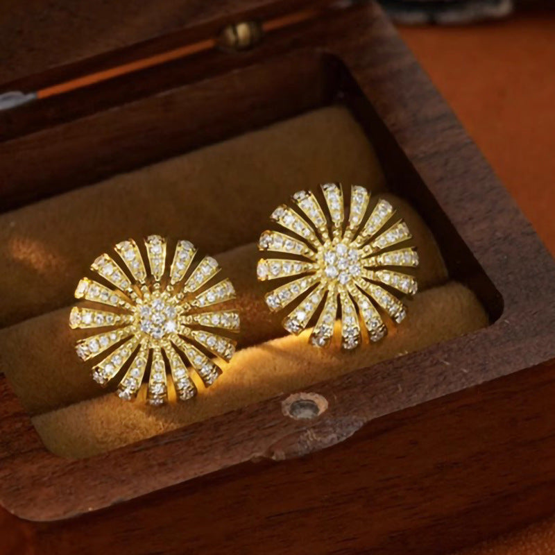 Vintage Handmade Earring