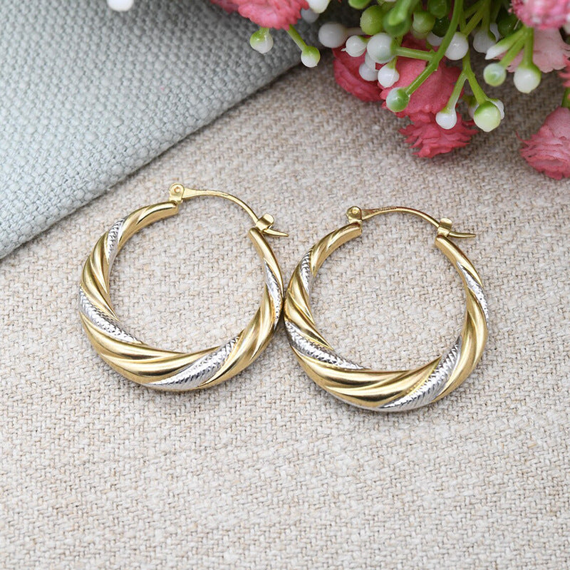 Beautiful Earring with Unique Style