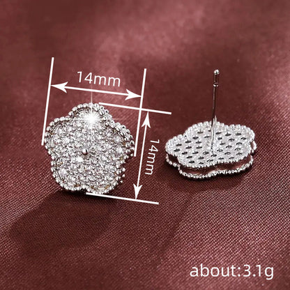 Charming Piece for Any Occasion