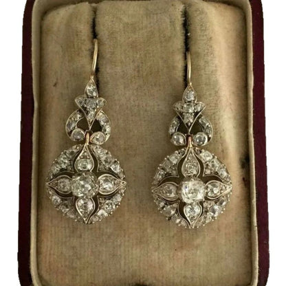 Charming Earring for Any Occasion