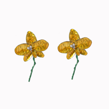 Classic Earring with Timeless Appeal
