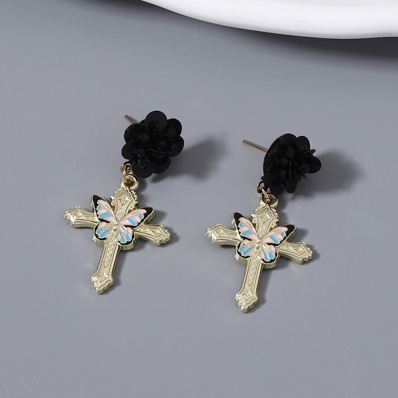 Classic Earring with Timeless Appeal