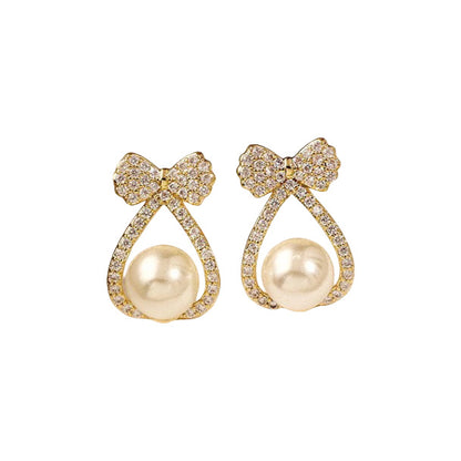 Delicate Artisan Pearl Earring