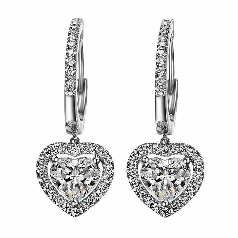 Charming Earring for Any Occasion