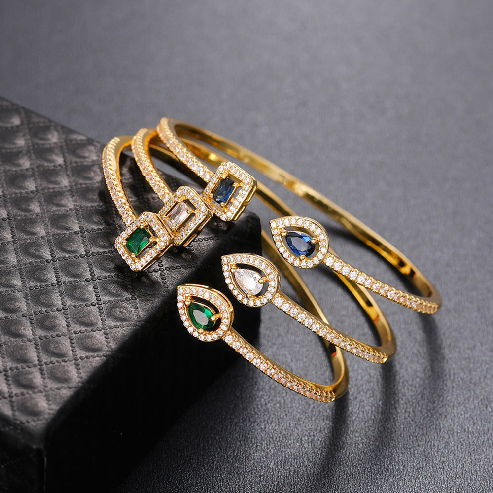 Charming Bracelet for Any Occasion