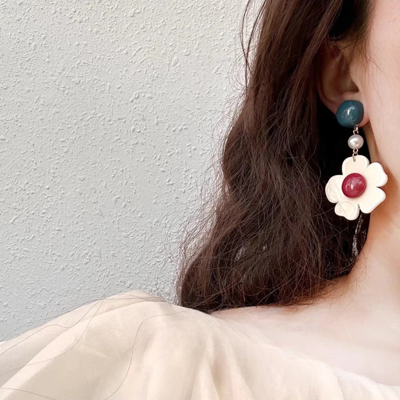 Beautiful Earring with Unique Style