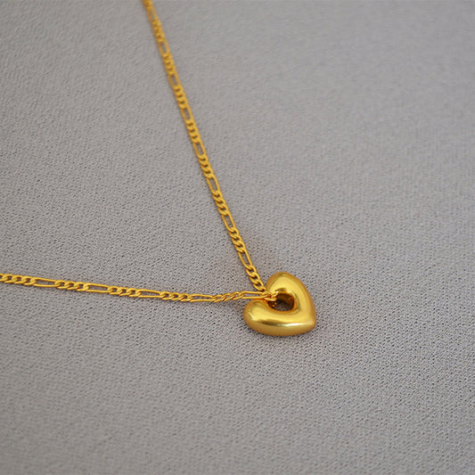 Charming Gold Necklace for Any Occasion