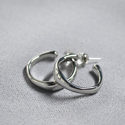 Stunning Gold Earring for Daily Wear