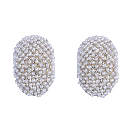 Beautiful Pearl Earring with Unique Style