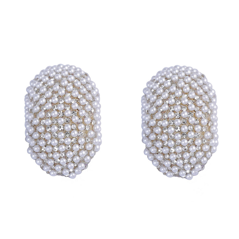 Beautiful Pearl Earring with Unique Style