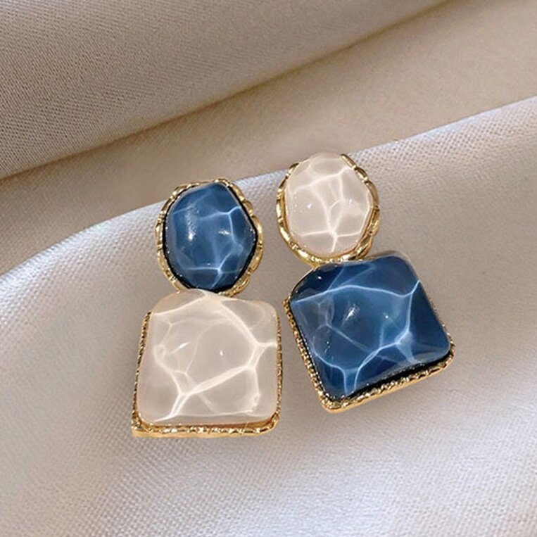 Vintage Handmade Earring
