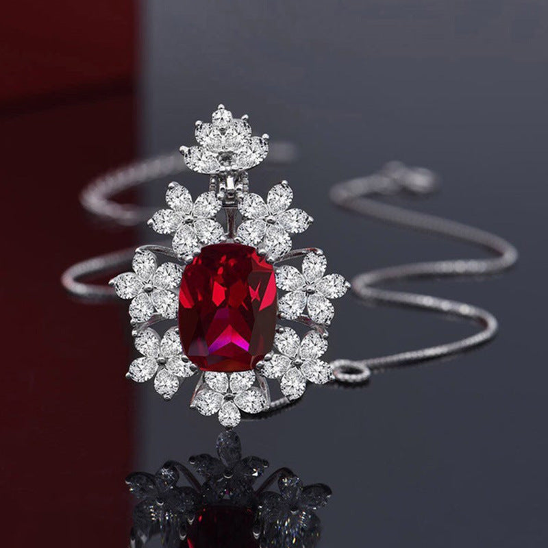 Beautiful Necklace with Unique Style
