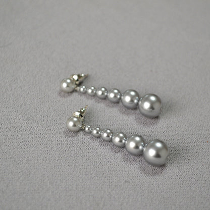 Romantic Silver Earring for Special Moments