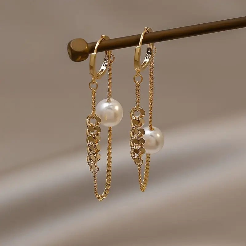 Charming Pearl Earring for Any Occasion