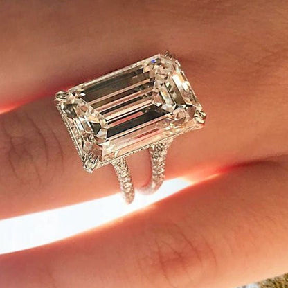 Elegant Ring for Every Occasion