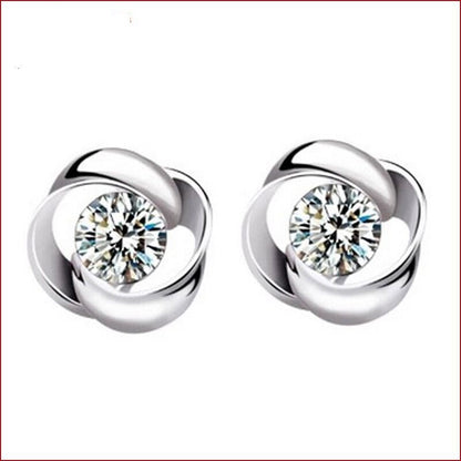 Elegant Silver Earring for Every Occasion